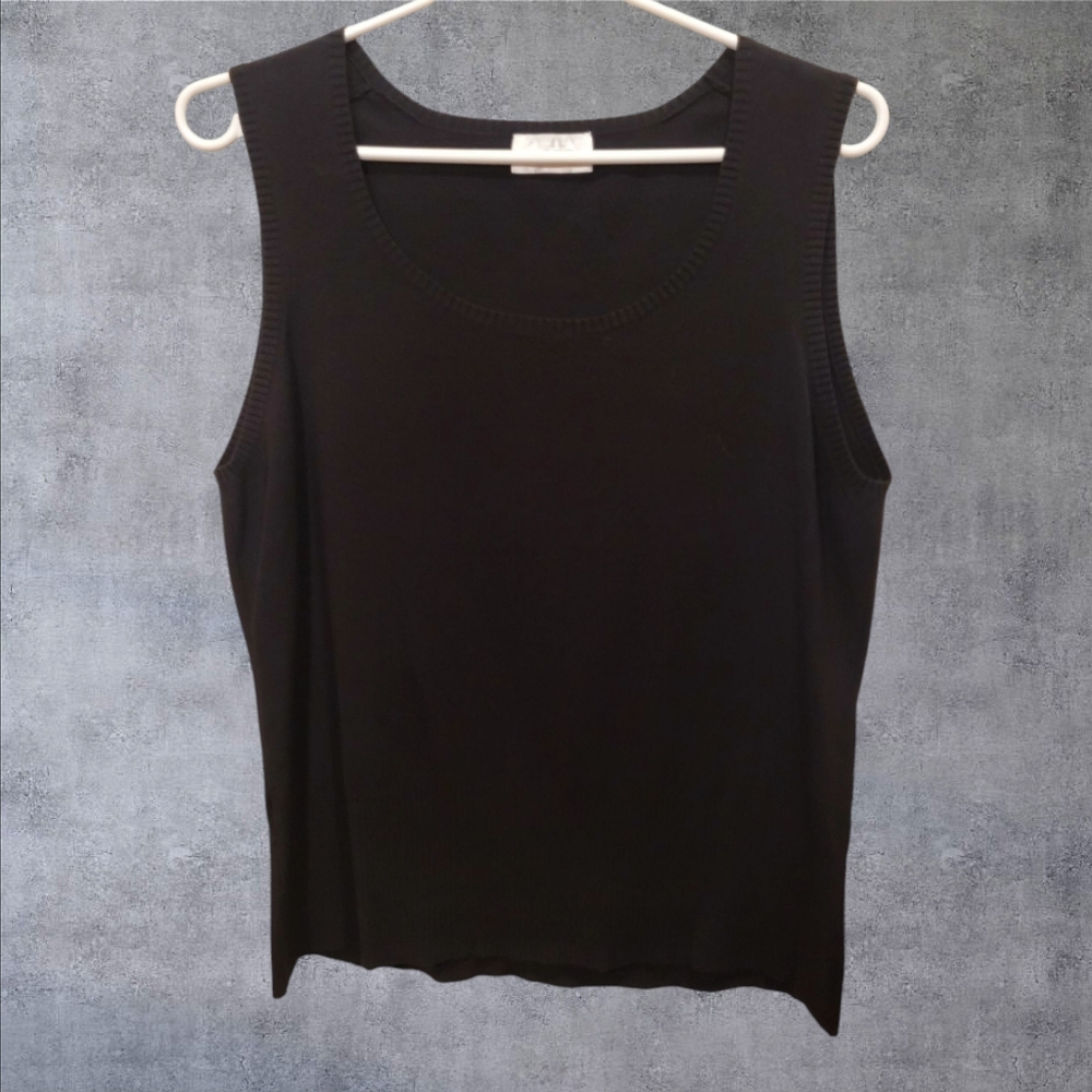 LOFT - V-Neck Knit Shell